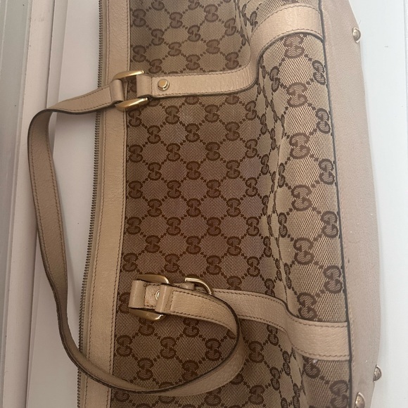 Authentic Gucci GG Canvas Tote Bag – Classic Monogram – Tan Leather Trim - Picture 15 of 15
